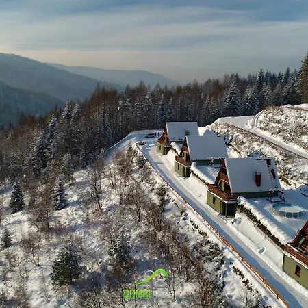 アパート Beskid ジキ