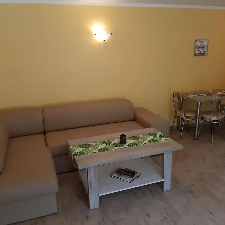 アパート Beskid ジキ