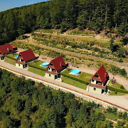 アパート Beskid ジキ